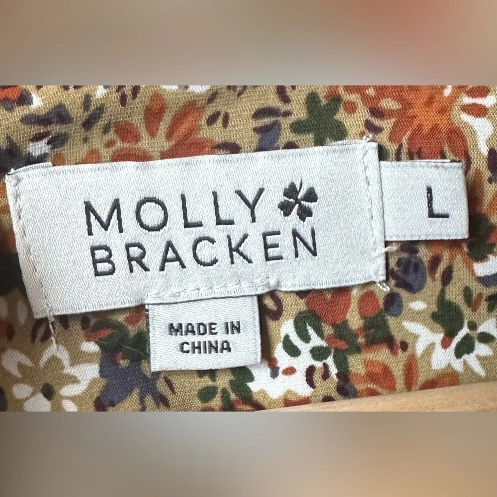 Molly Bracken excellent used